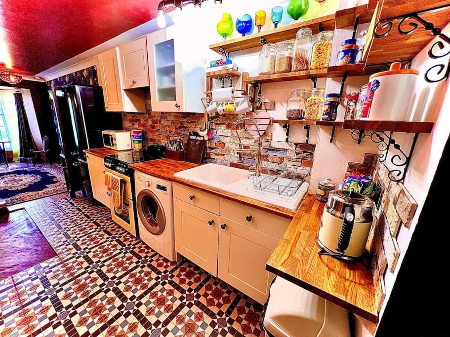 Apartment - Quirky Me1 Rochester  Eksteriør bilde